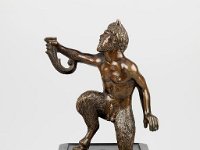 Bro 220  Bro 220, Kniender Satyr, nach Severo da Ravenna (tatig 1496-1538), Modell um 1520, Guss Italien oder Niederlande, 1. Hälfte 17. Jahrhundert, Bronze, H. 17,9 cm : Aufnahmedatum: 2008
